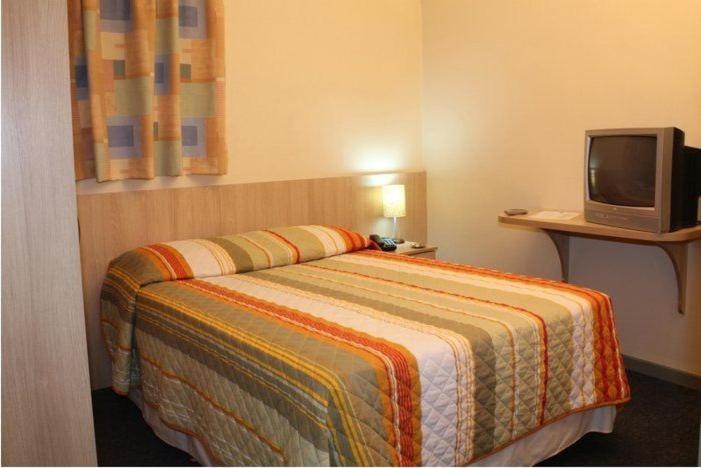 Euro Hotel กูรีตีบา ภายนอก รูปภาพ