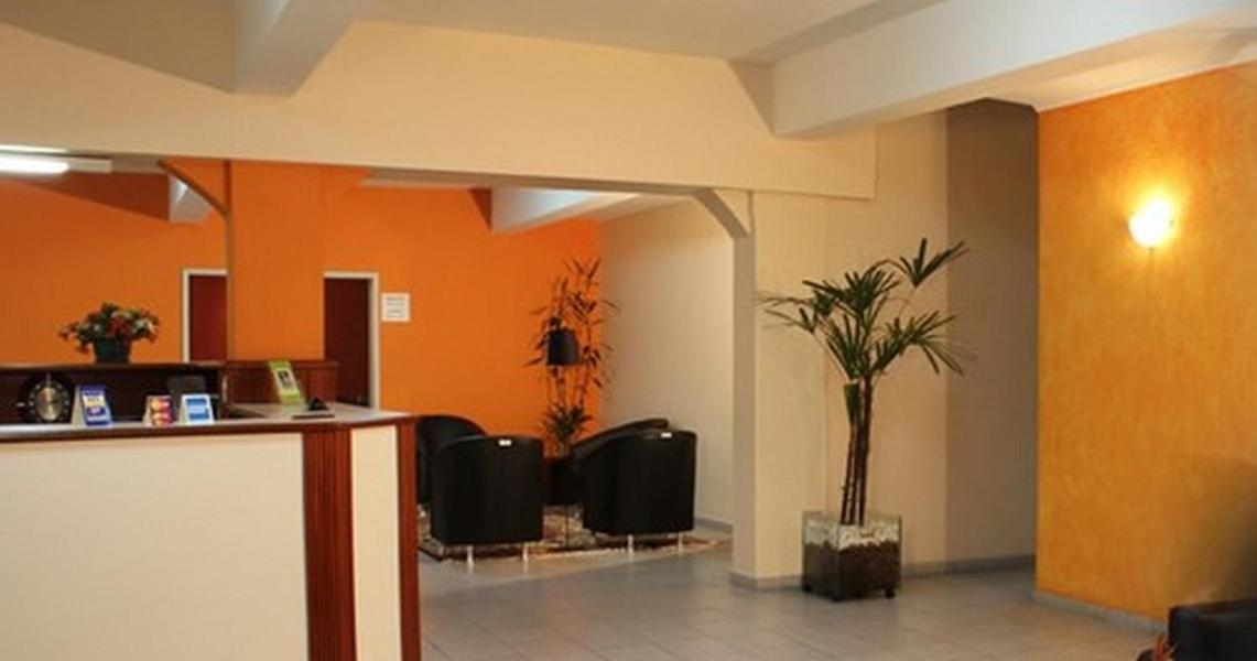 Euro Hotel กูรีตีบา ภายนอก รูปภาพ