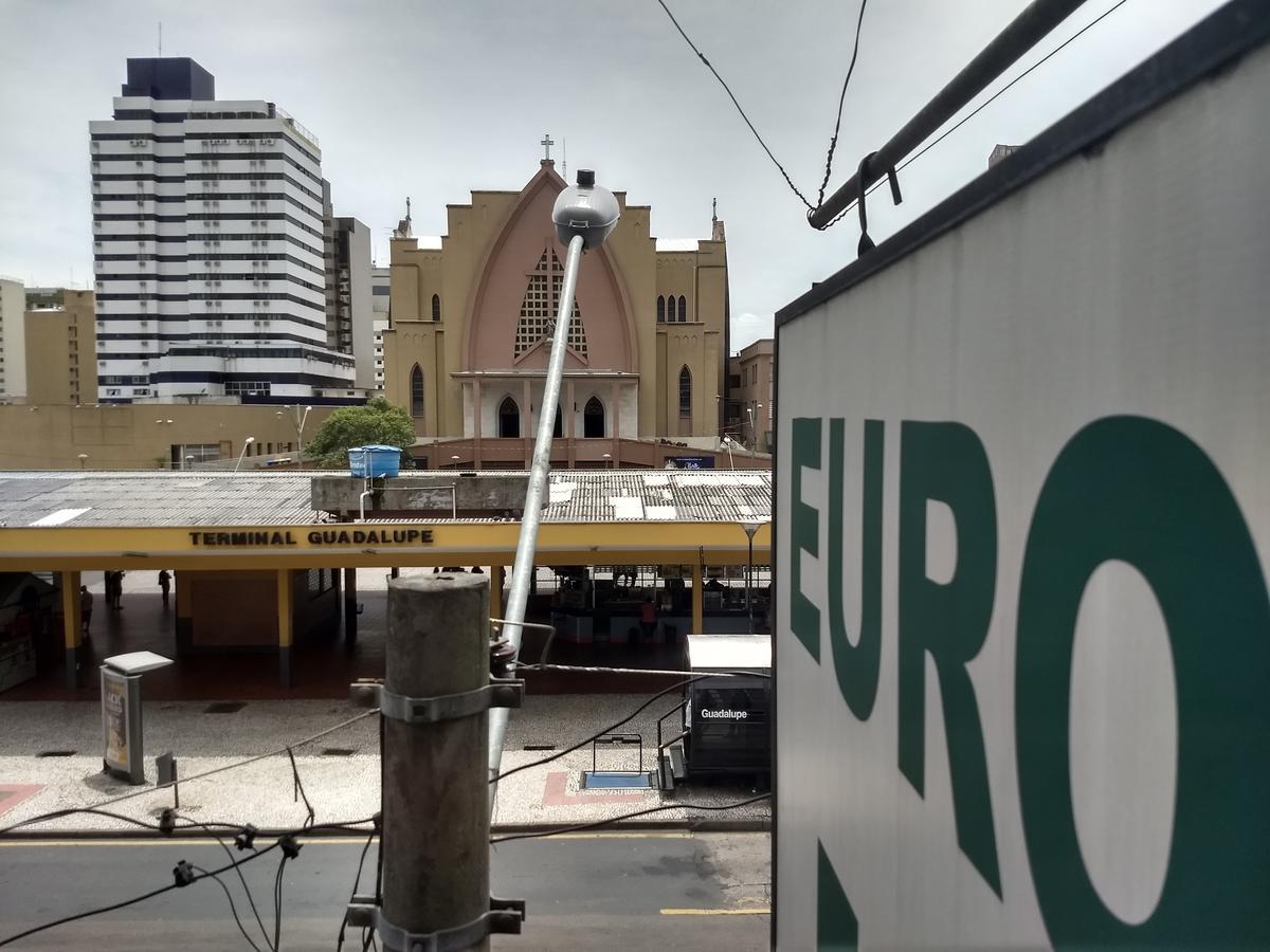 Euro Hotel กูรีตีบา ภายนอก รูปภาพ