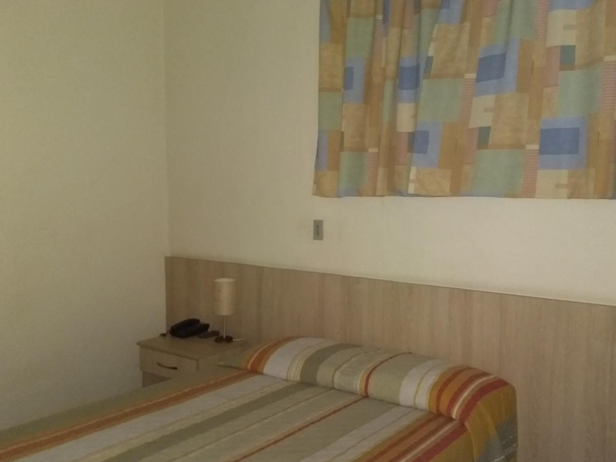 Euro Hotel กูรีตีบา ภายนอก รูปภาพ